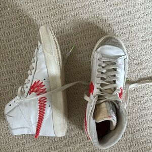 Nike high top tennis shoes